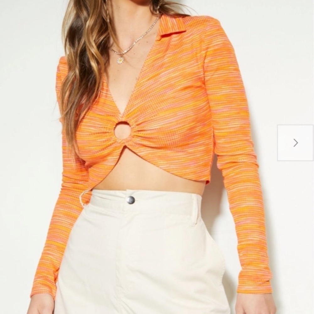 3/$15! NWT Rue 21 Long Sleeve Collered Crop Top